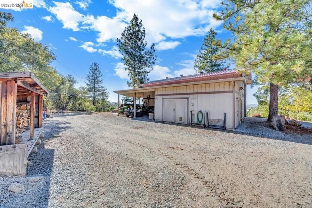 13700 Clements Rd Groveland, CA 95321
