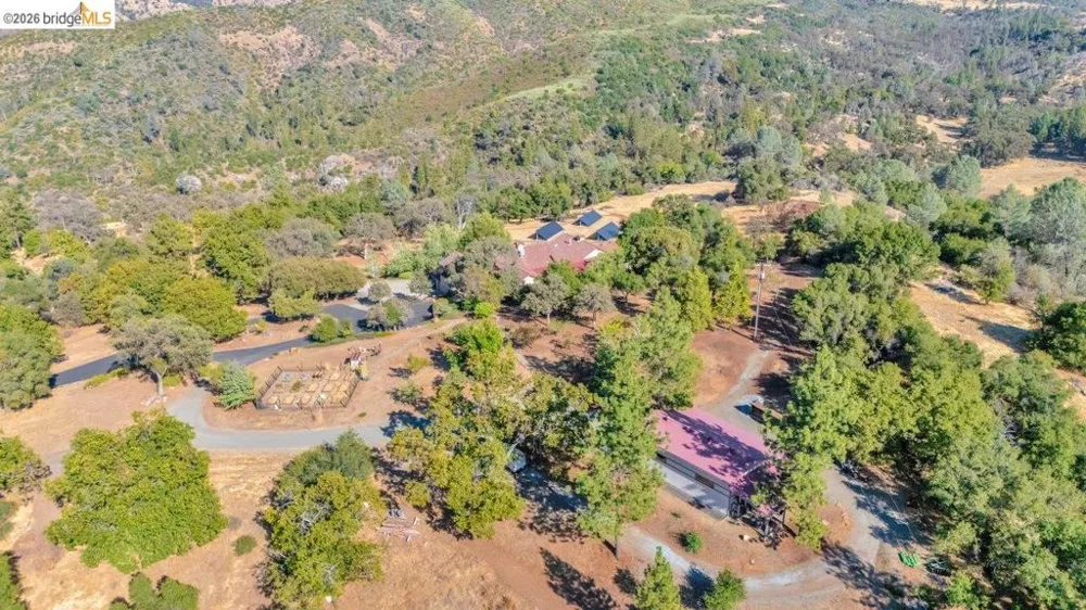13700 Clements Rd Groveland, CA 95321