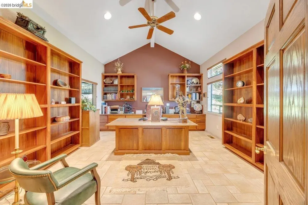 13700 Clements Rd Groveland, CA 95321