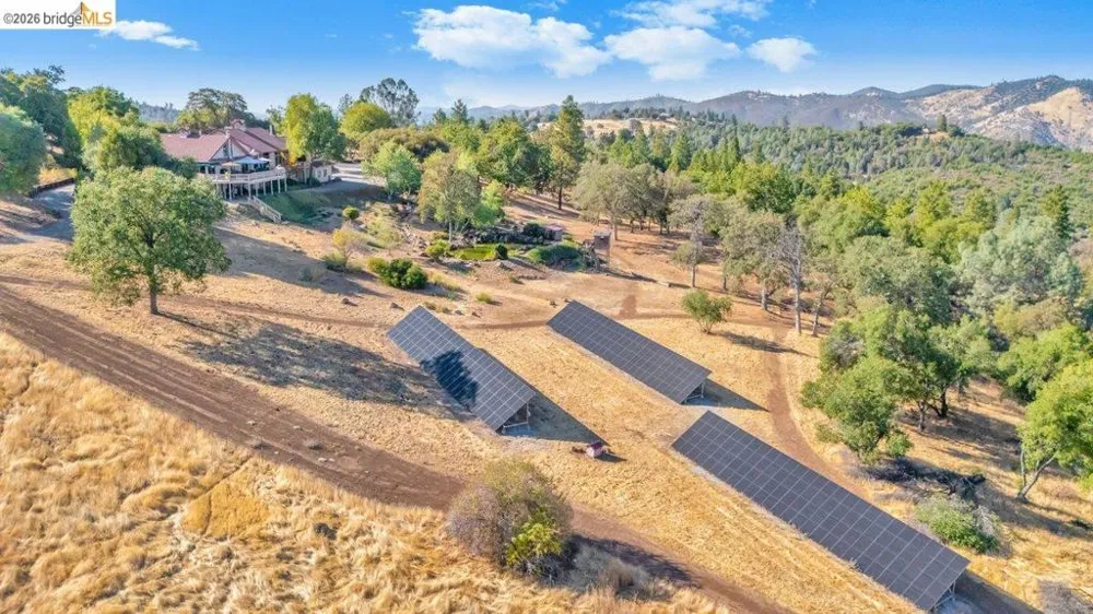 13700 Clements Rd Groveland, CA 95321