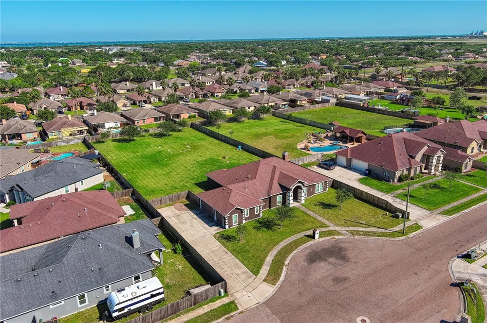 2602 Annie Rae Way Corpus Christi, TX 78418