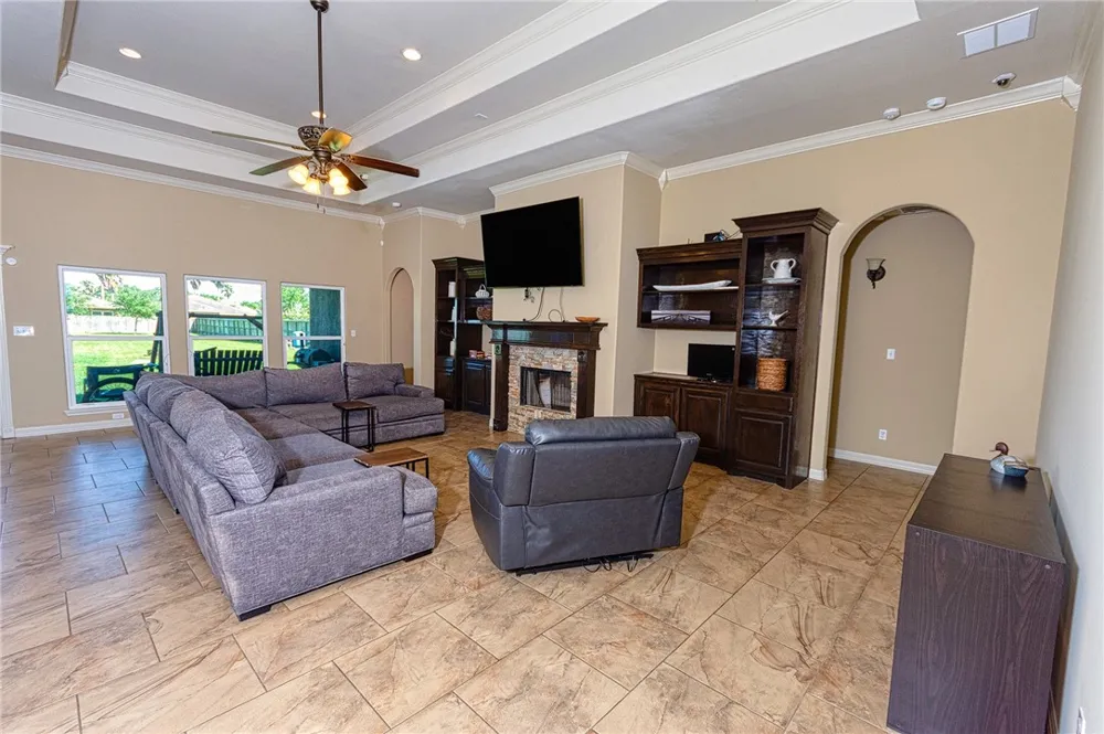 2602 Annie Rae Way Corpus Christi, TX 78418