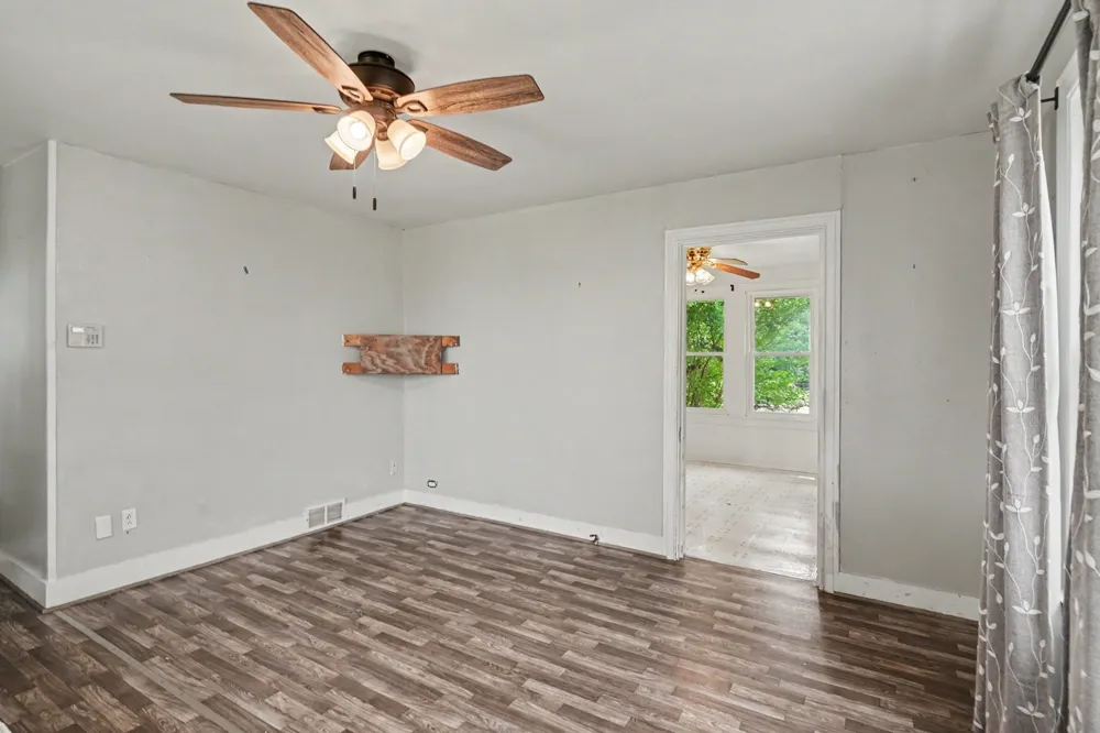 11015 State Highway 171 Covington, TX 76636