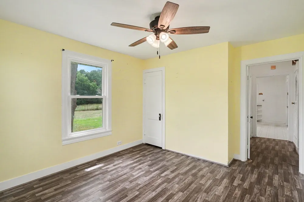 11015 State Highway 171 Covington, TX 76636