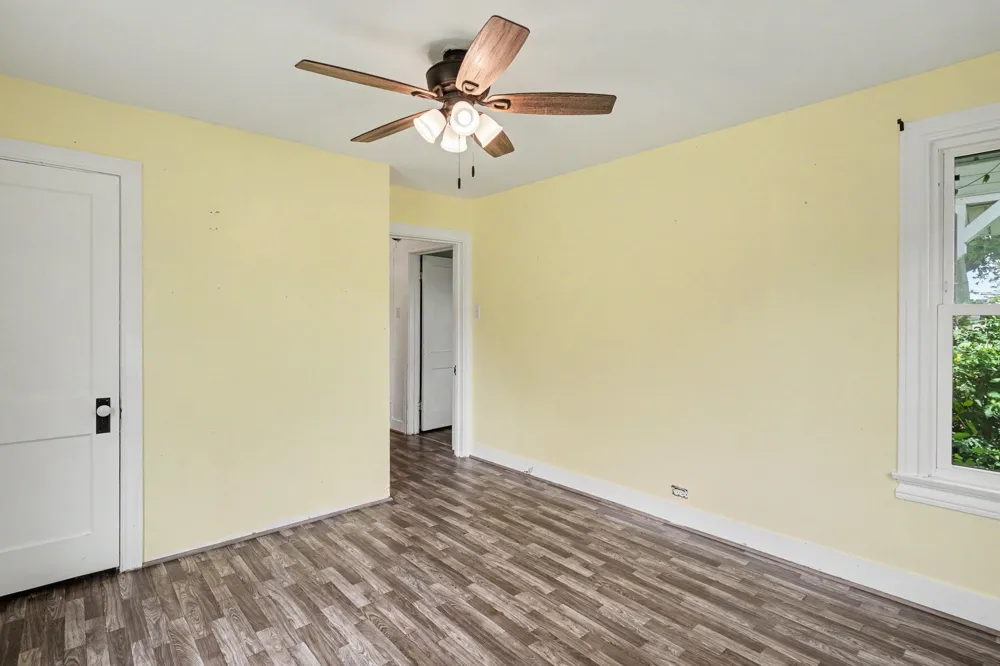 11015 State Highway 171 Covington, TX 76636