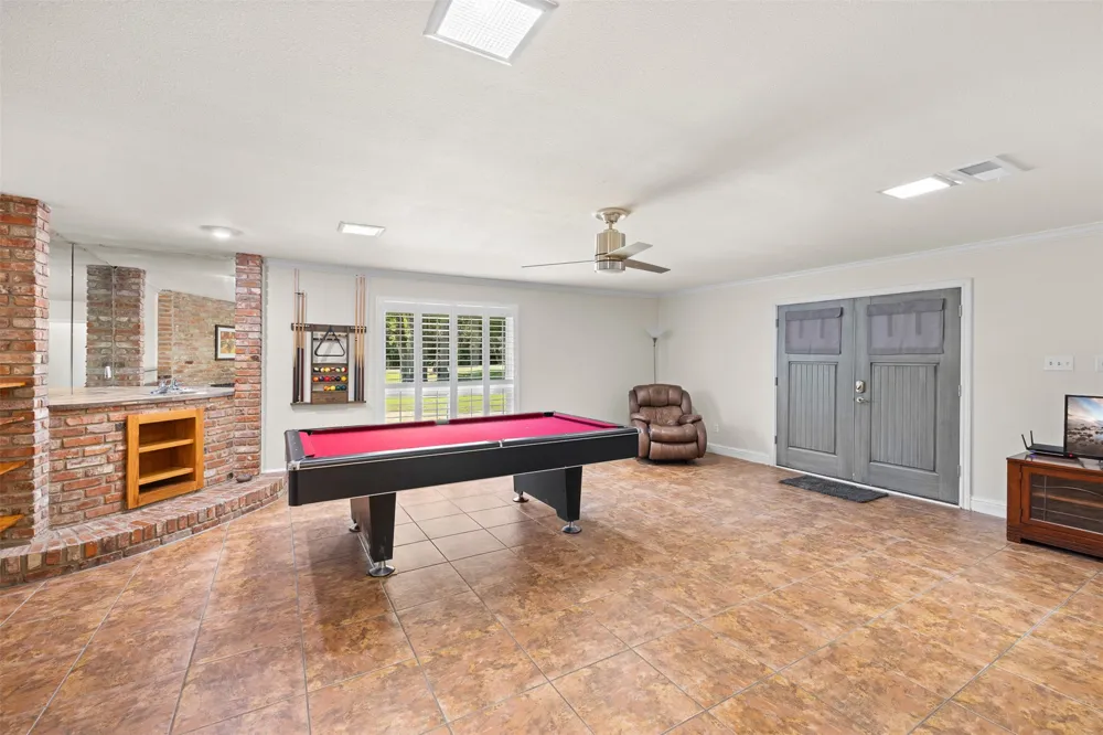 118 Deer Trail Bruceville, TX 76630