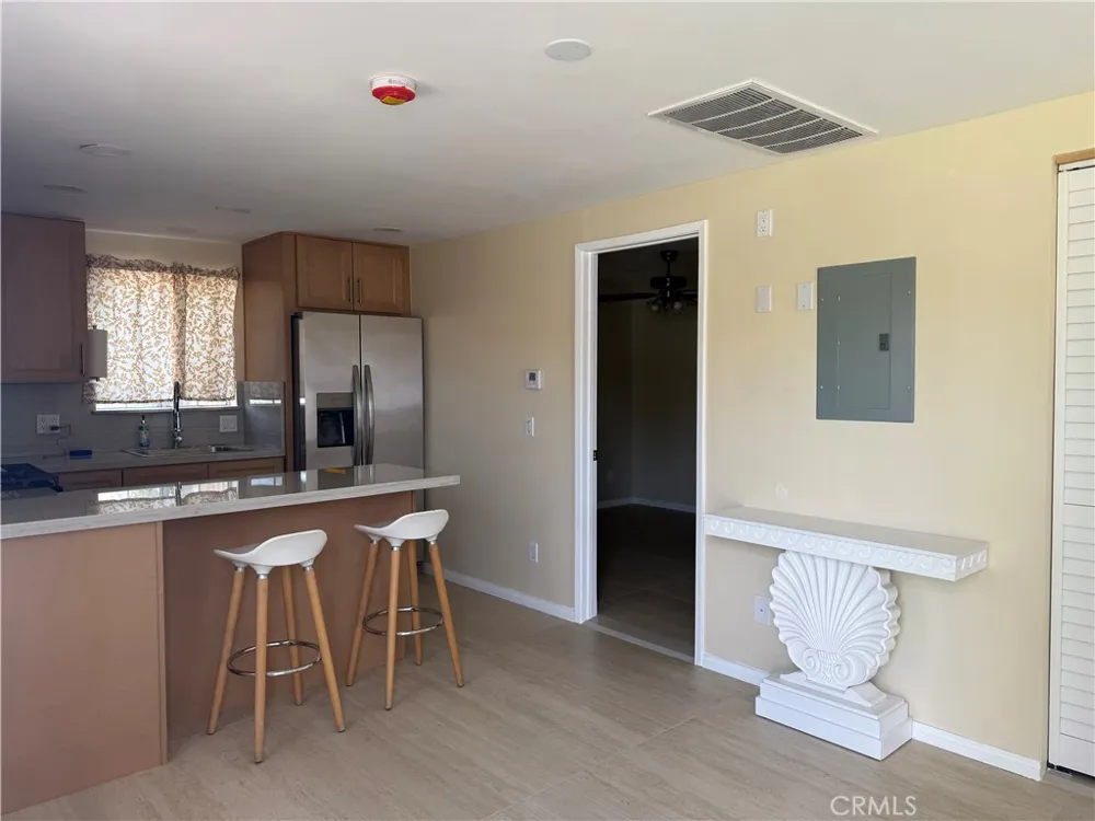 22914 Cantlay Street West Hills, CA 91307