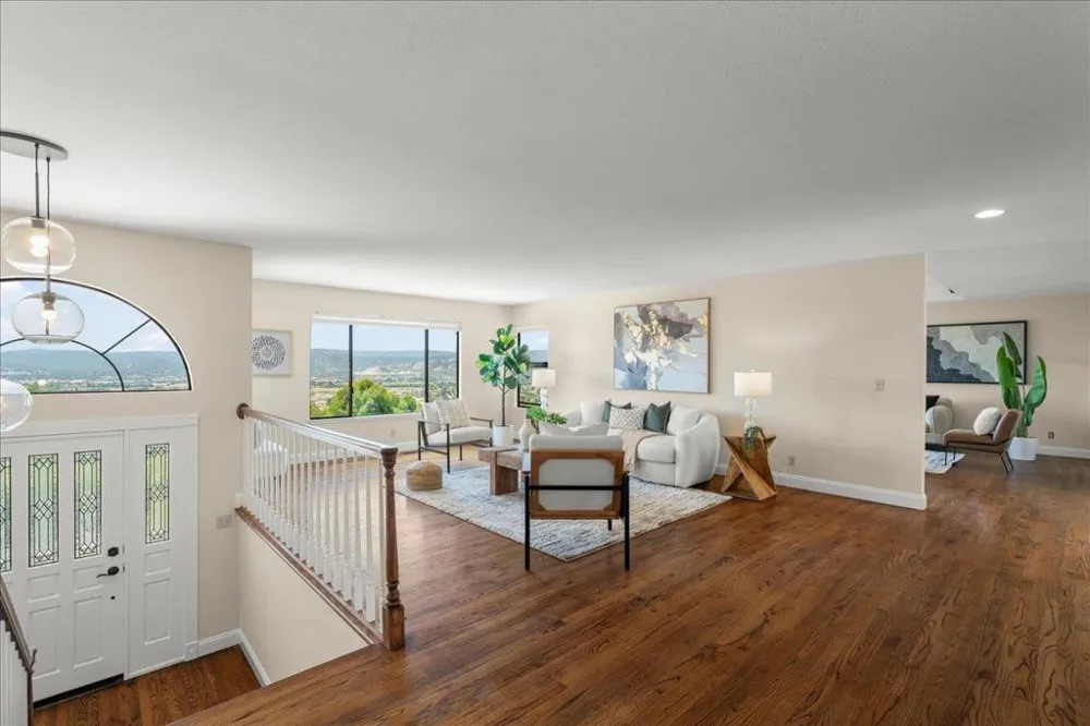 16580 Rustling Oak Court Morgan Hill, CA 95037