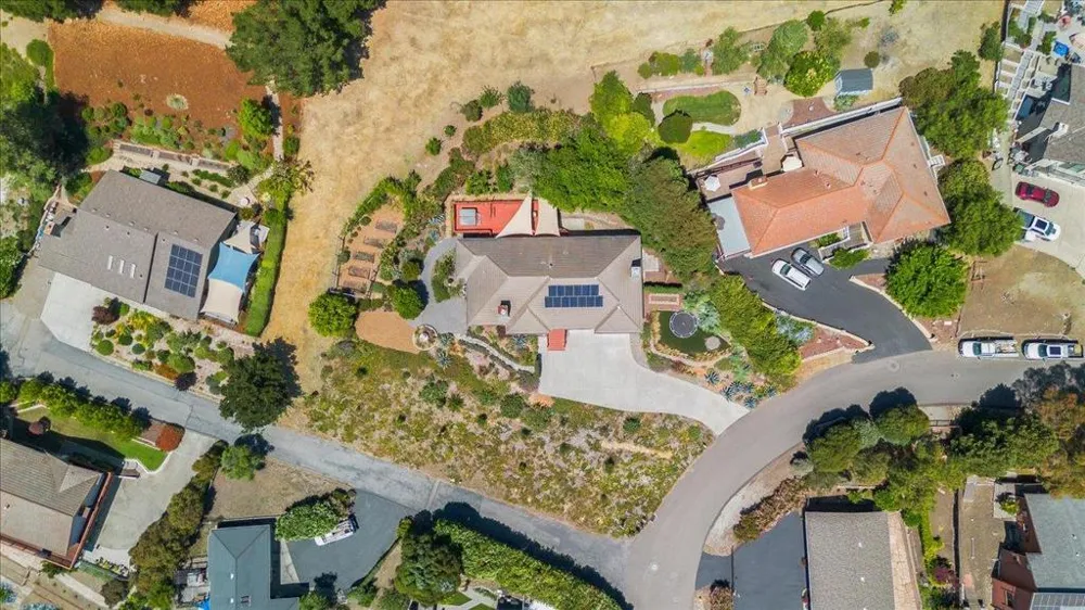 16580 Rustling Oak Court Morgan Hill, CA 95037