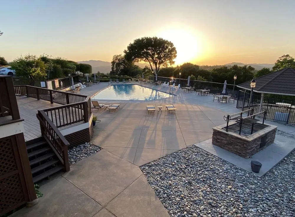 16580 Rustling Oak Court Morgan Hill, CA 95037