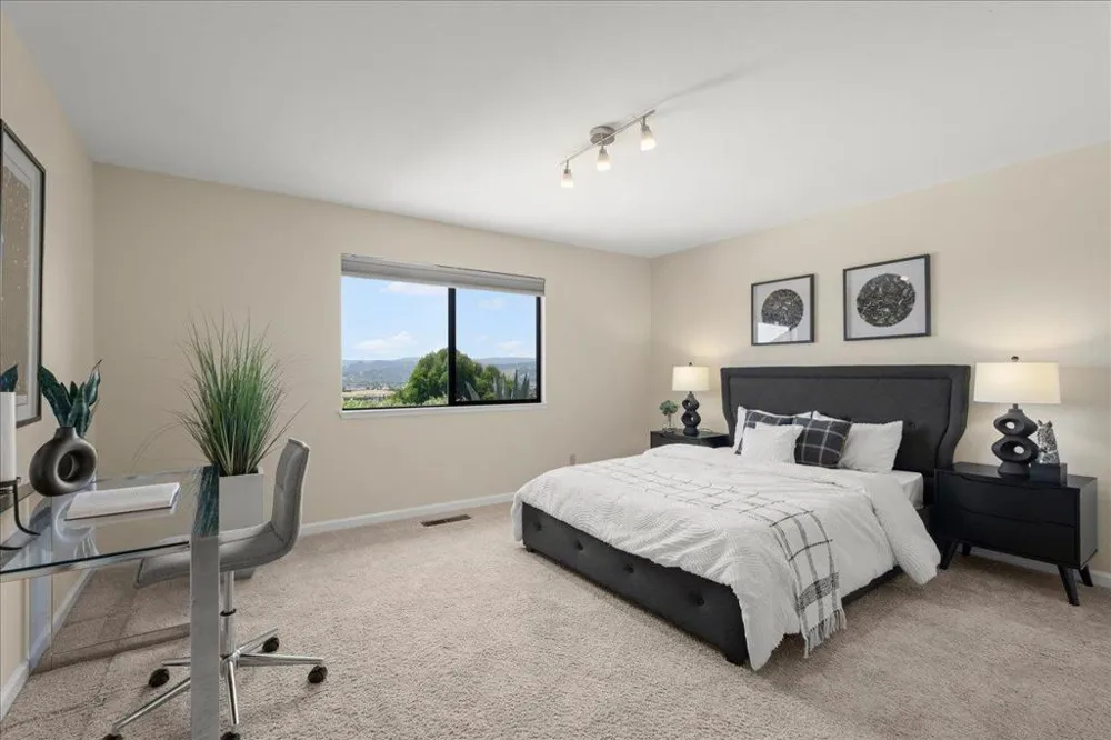 16580 Rustling Oak Court Morgan Hill, CA 95037