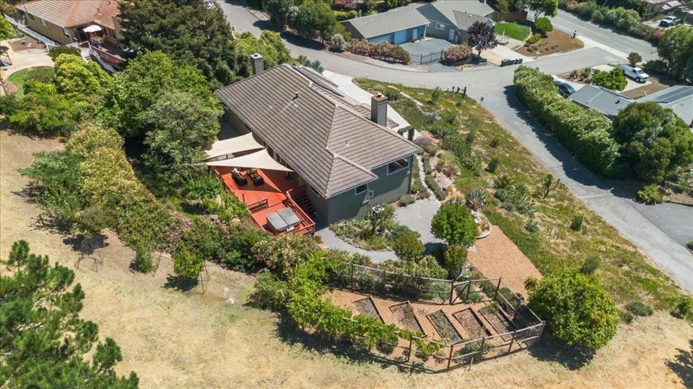 16580 Rustling Oak Court Morgan Hill, CA 95037