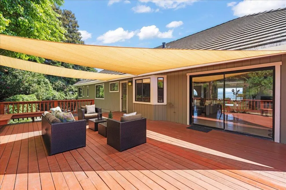 16580 Rustling Oak Court Morgan Hill, CA 95037