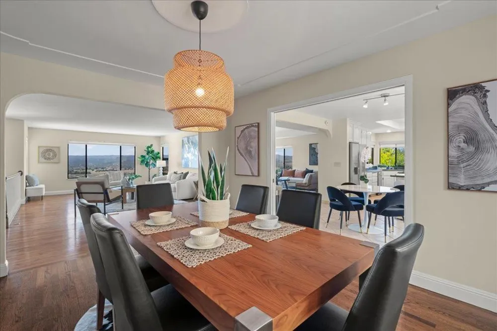 16580 Rustling Oak Court Morgan Hill, CA 95037