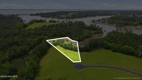 122 Davis Field Court
