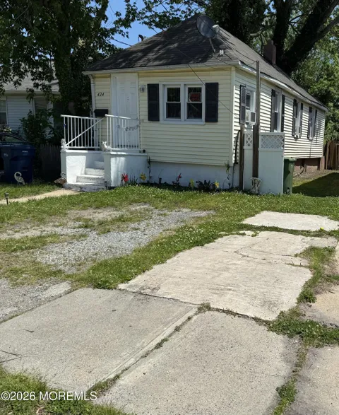 424 Drummond Avenue