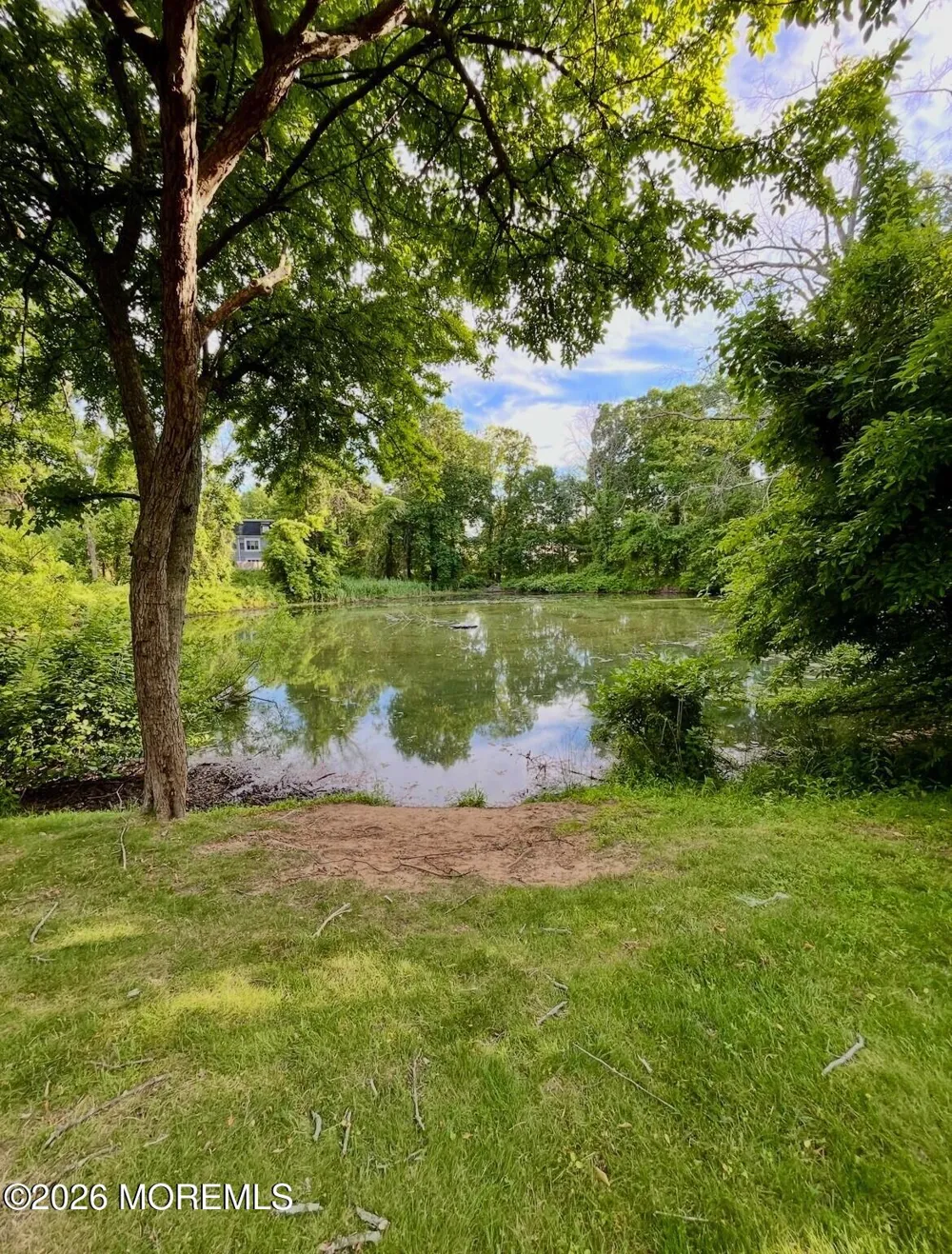 2 Elizabeth Court Tinton Falls, NJ 07724