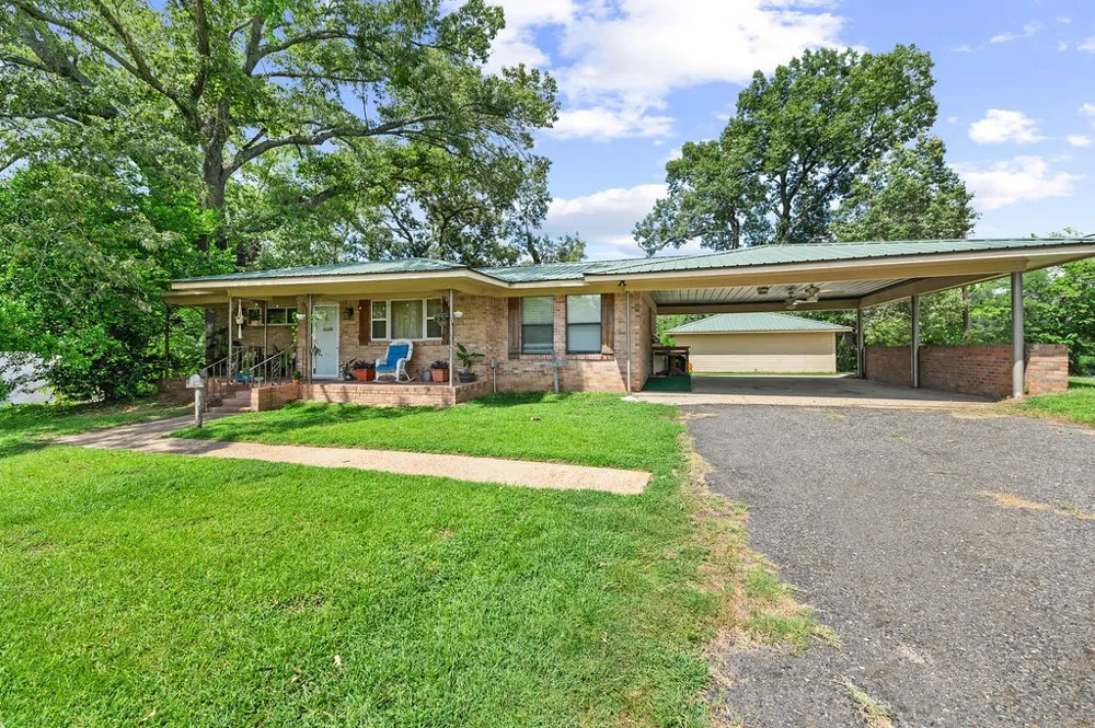 509 Tina Street Quitman, TX 75783