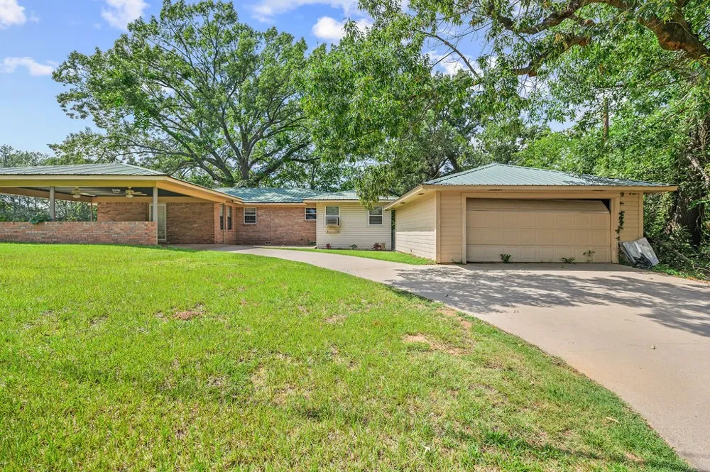 509 Tina Street Quitman, TX 75783