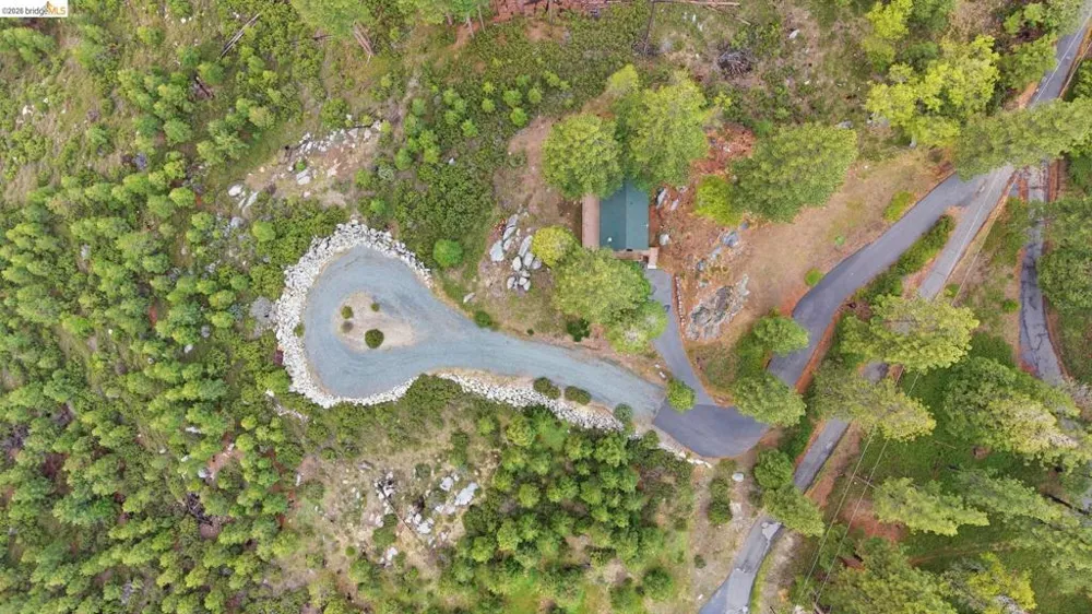 29965 Mariposa Drive Cold Springs, CA 95335