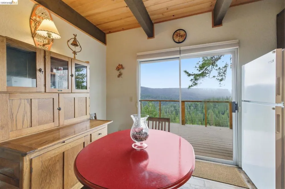 29965 Mariposa Drive Cold Springs, CA 95335
