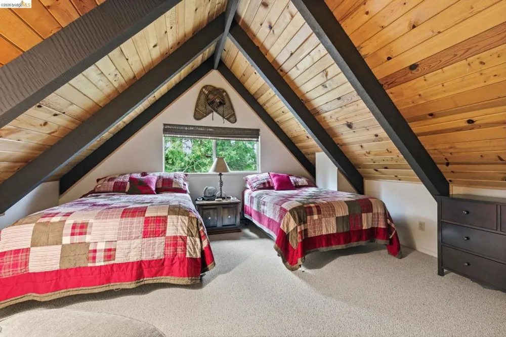 29965 Mariposa Drive Cold Springs, CA 95335