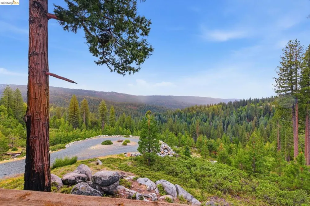 29965 Mariposa Drive Cold Springs, CA 95335