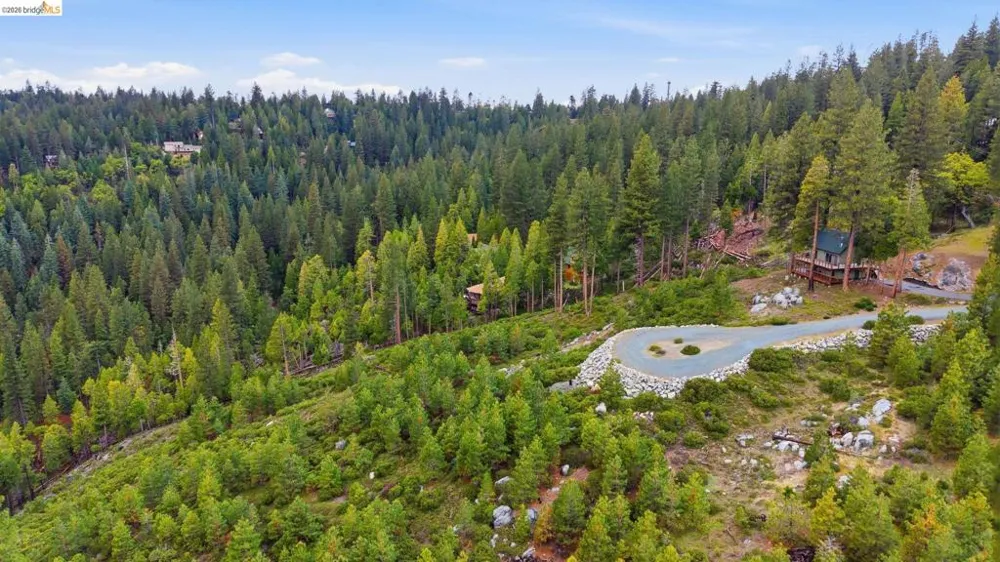 29965 Mariposa Drive Cold Springs, CA 95335
