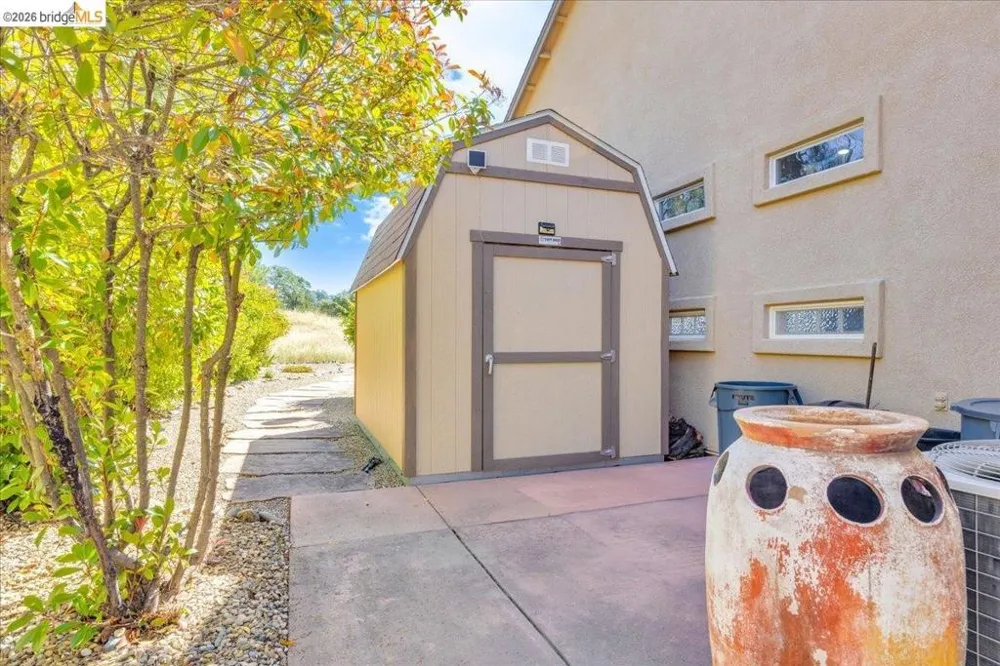 158 Rock Ridge Ln Copperopolis, CA 95228