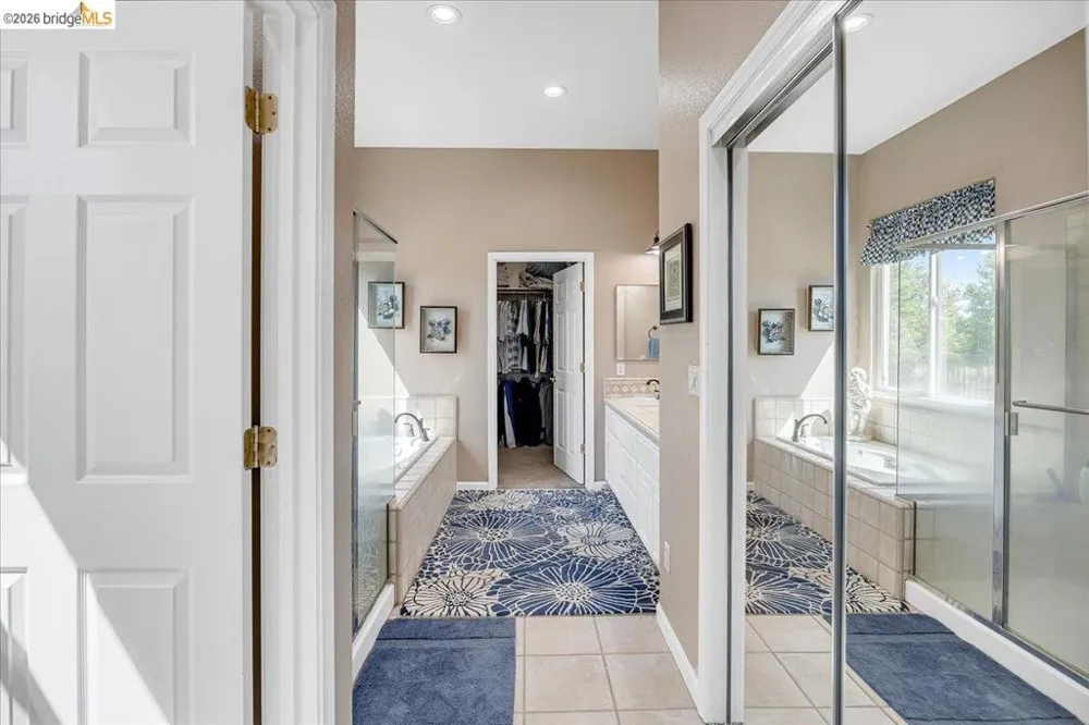 158 Rock Ridge Ln Copperopolis, CA 95228