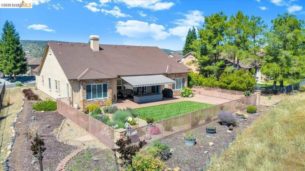 158 Rock Ridge Ln Copperopolis, CA 95228