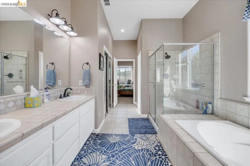 158 Rock Ridge Ln Copperopolis, CA 95228