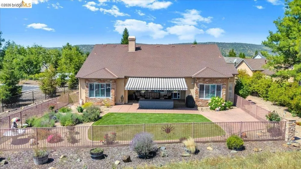 158 Rock Ridge Ln Copperopolis, CA 95228