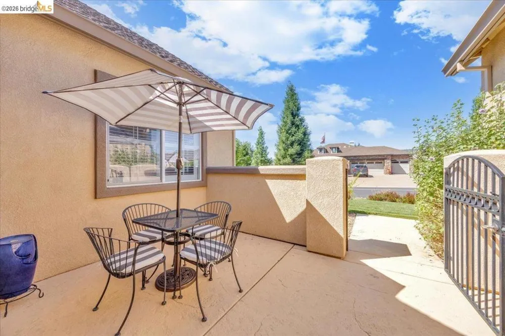 158 Rock Ridge Ln Copperopolis, CA 95228