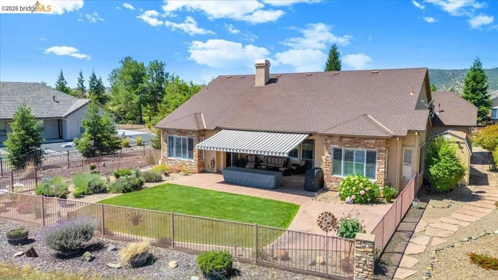 158 Rock Ridge Ln Copperopolis, CA 95228