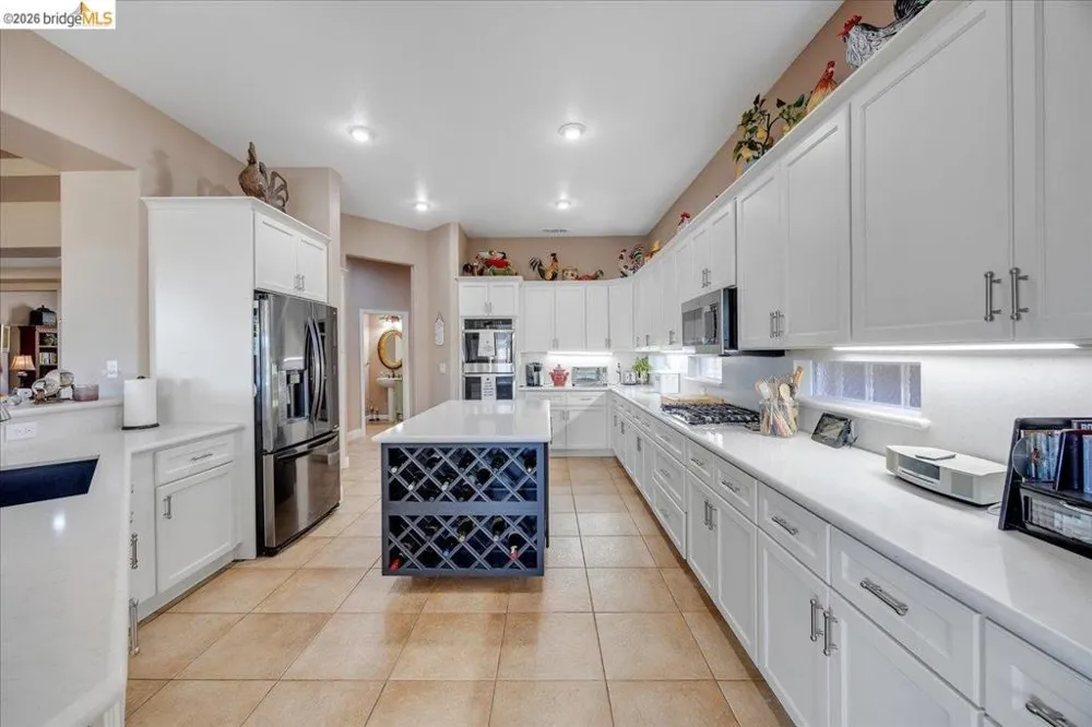 158 Rock Ridge Ln Copperopolis, CA 95228