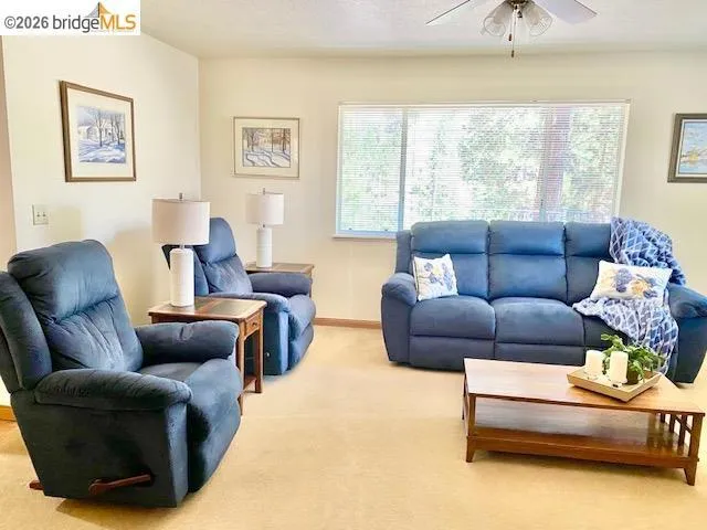 19621 Cottonwood St Groveland, CA 95321