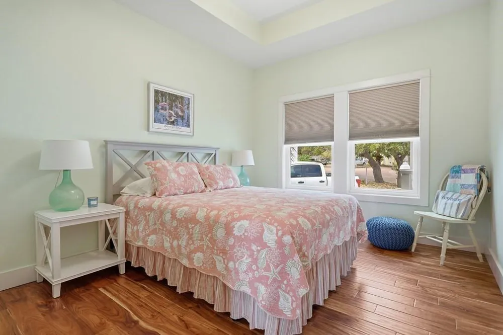 15 Old Cottage Beach Rockport, TX 78382