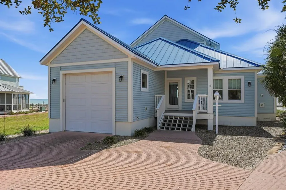 15 Old Cottage Beach Rockport, TX 78382