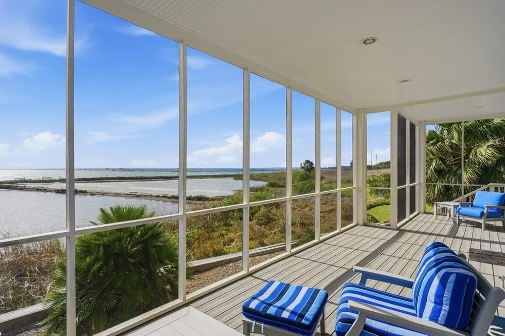 15 Old Cottage Beach Rockport, TX 78382