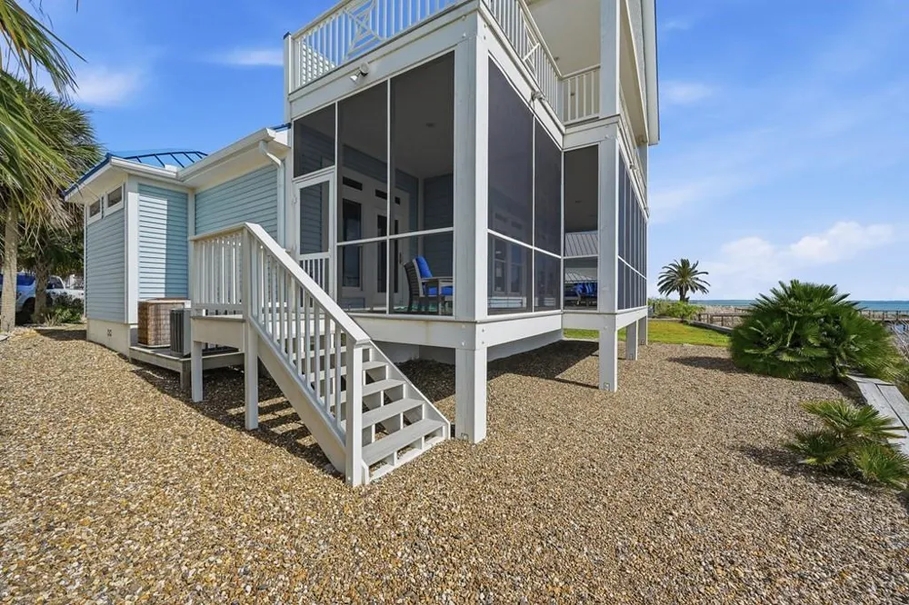 15 Old Cottage Beach Rockport, TX 78382