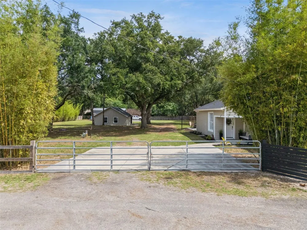 1825 DEMASTUS LANE Ocoee, FL 34761