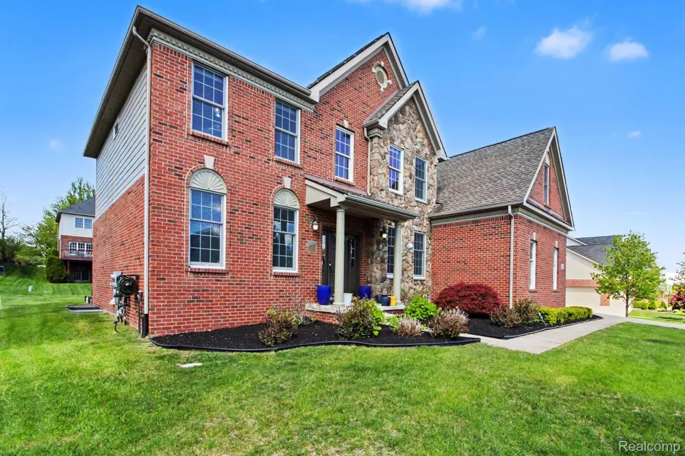 50371 LANGLEY DRIVE Novi City, MI 48374
