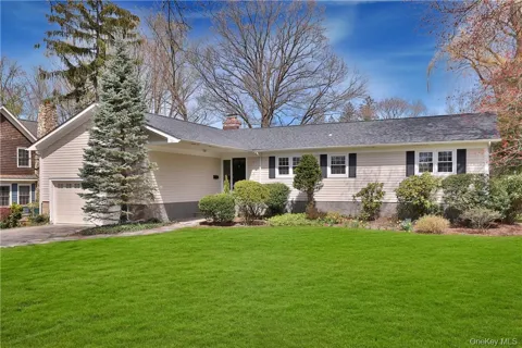 3 Lea Place