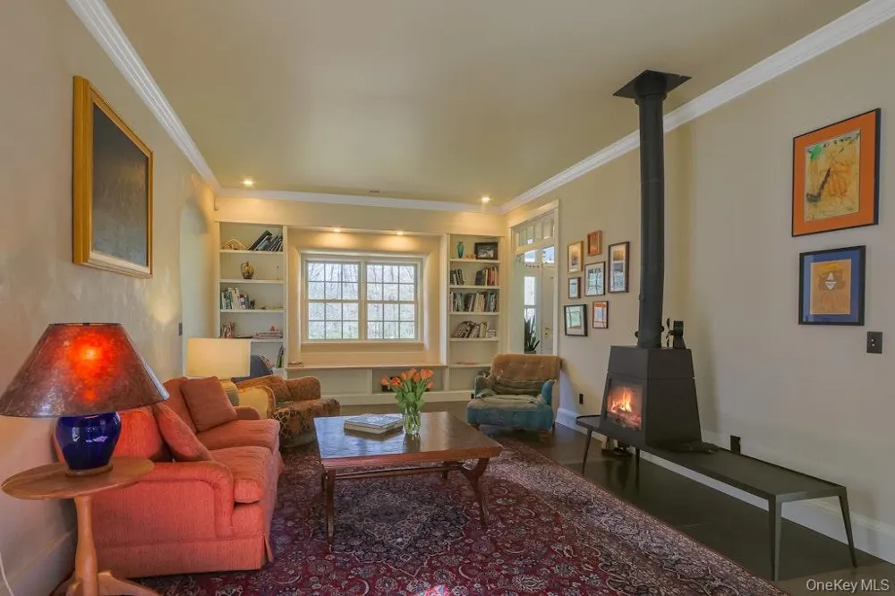 120 Dashville Road Esopus, NY 12561