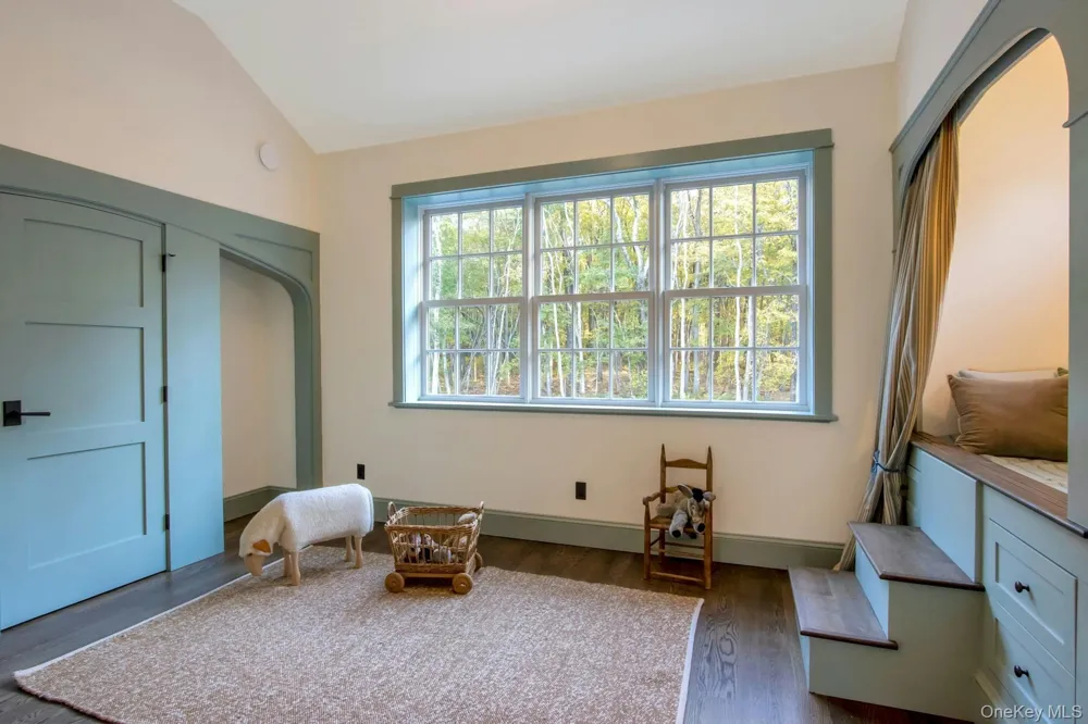 120 Dashville Road Esopus, NY 12561