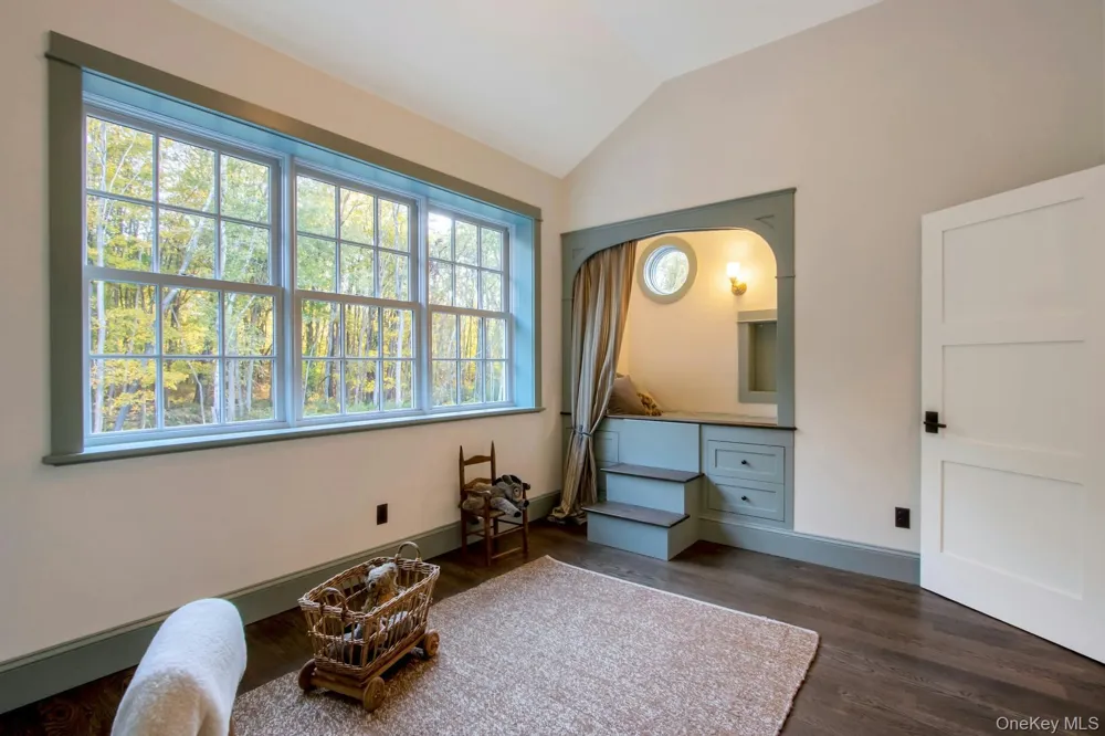 120 Dashville Road Esopus, NY 12561