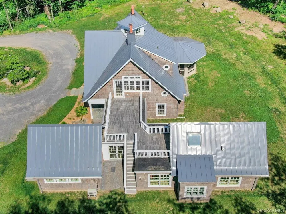 120 Dashville Road Esopus, NY 12561