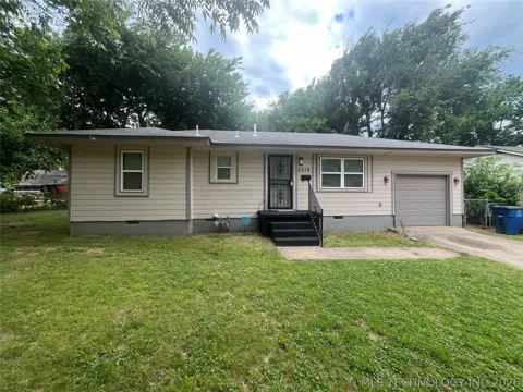 2014 Delaware Place