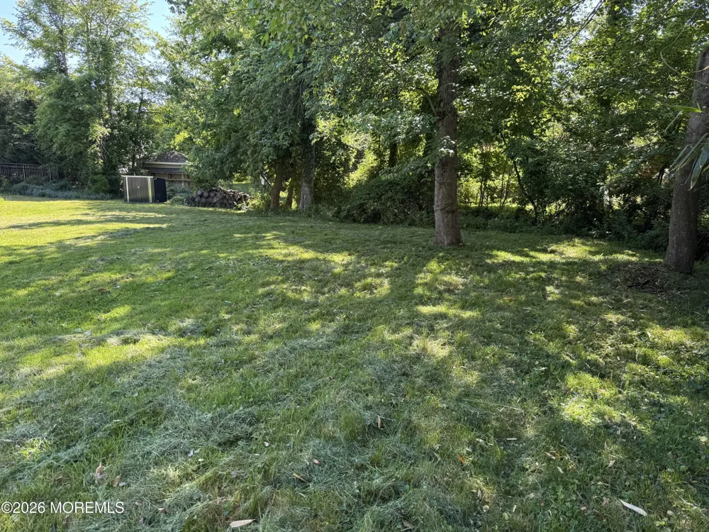 1135 Tecumseh Place Manasquan, NJ 08736